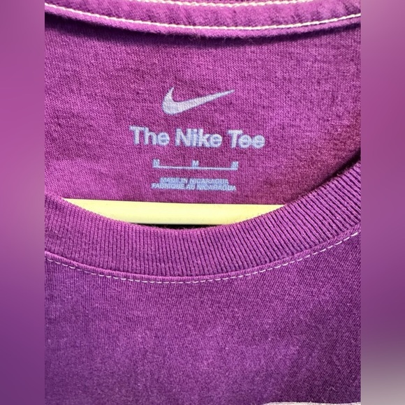 Nike Kobe Bryant Los Angeles Lakers Memorial Statue Unveil Shirt - Picture 5 of 7